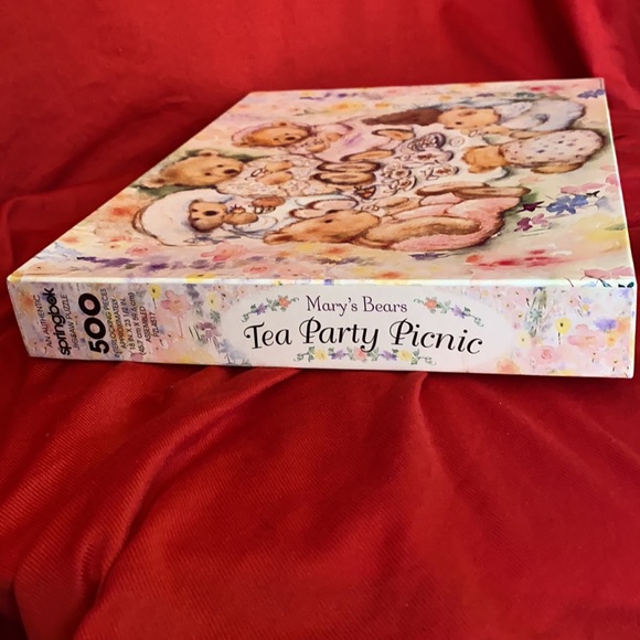 Hallmark Springbok 500-piece Puzzle🧩Retired “Mary’s🍭Bears🧸Tea🫖Party🍰Picnic” - Picture 5 of 10